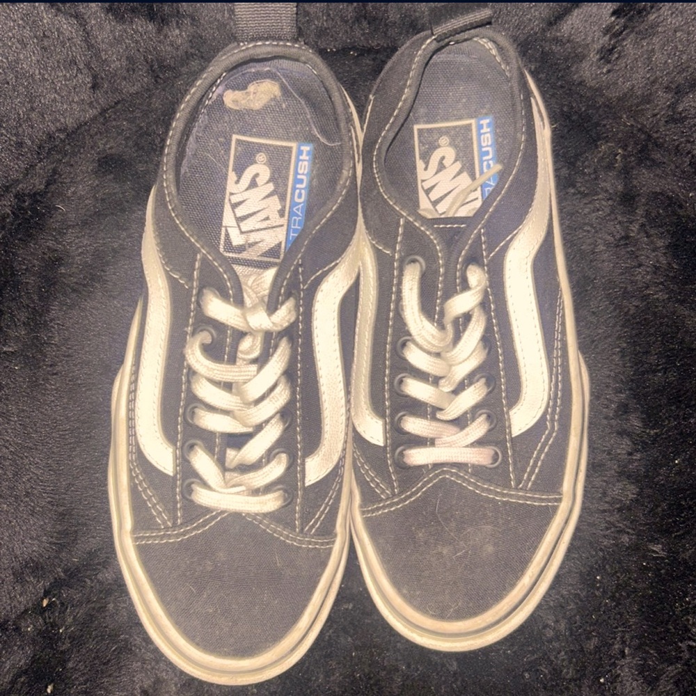 Women’s Vans size 4.5